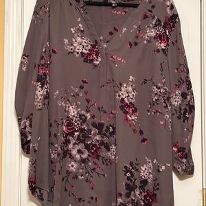 Torrid Harper Women's Floral V-Neck Blouse - Taupe with Pink Floral size 5